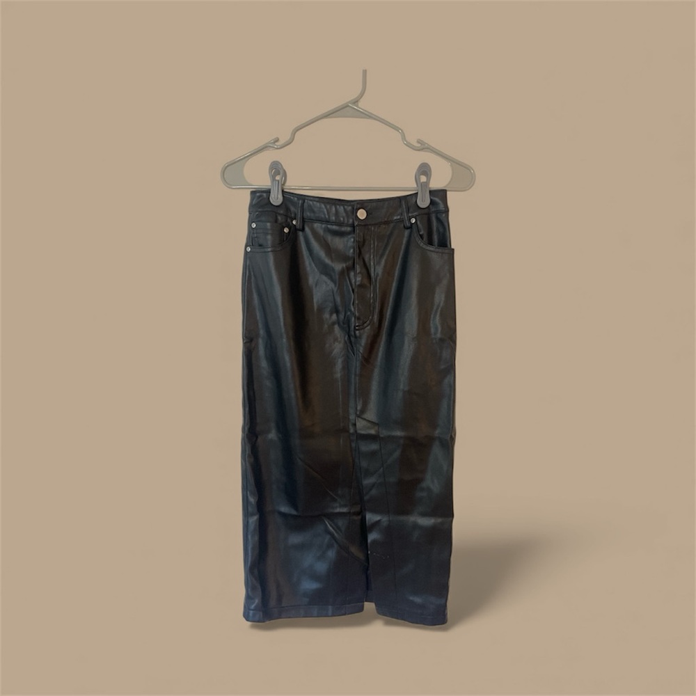 7 For All Mankind Black Midi Skirt